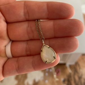 Kendra Scott Kiri Necklace in WHITE